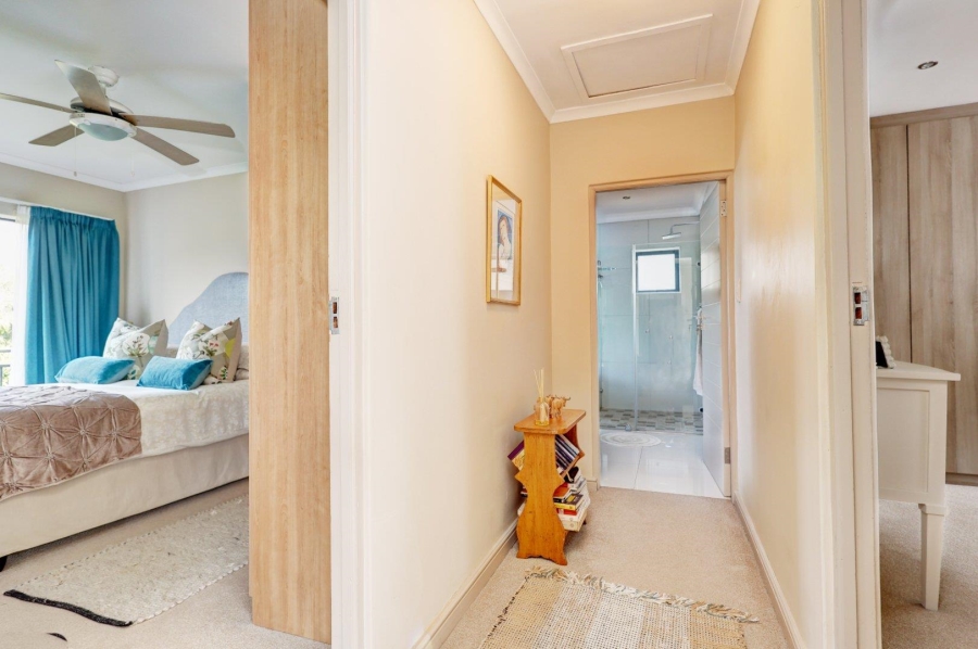3 Bedroom Property for Sale in Plattekloof Western Cape